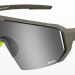 Harmaa-Keltainen-Silver Chrome